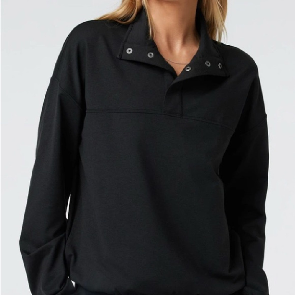 Black Oversized Sweatshirt with Mock Neck Long Sleeves and Polo Collar